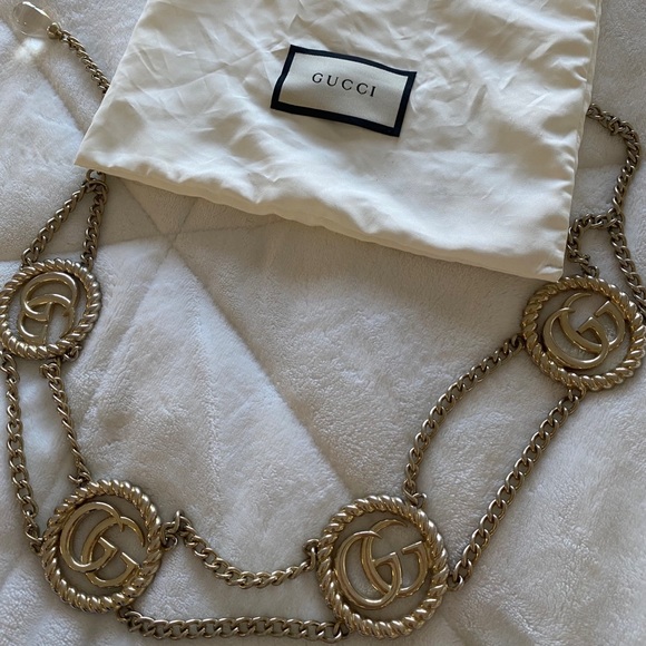 Gucci metallic chain belt with Torchon Double G